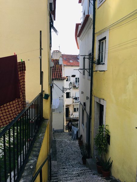 Alfama-Alley