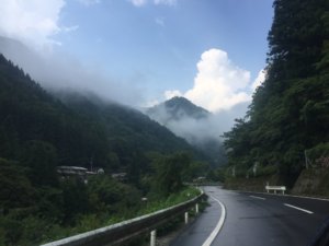 iya-valley-roads
